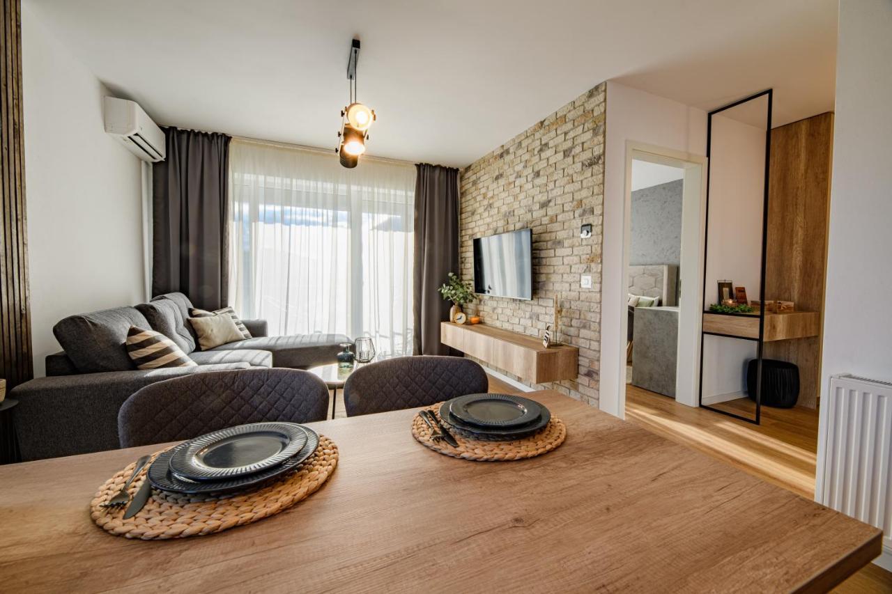Ara Apart Hotel Μπρασόβ Εξωτερικό φωτογραφία